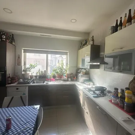 Homestay Europa Flats *